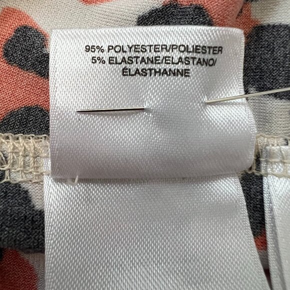 Anne Klein Size M Animal Print Top - Cream, Black, Office Ready! - Picture 12 of 12